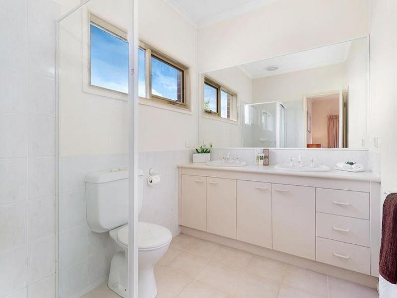1/4 Florence Road, Surrey Hills image 7