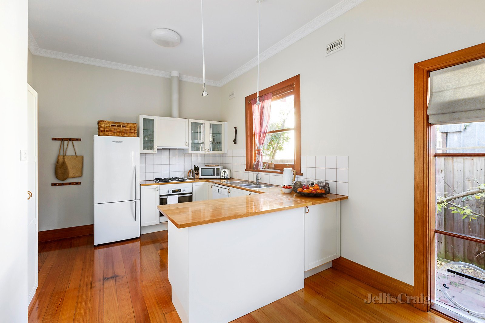 14 Fraser Street, Ormond image 6