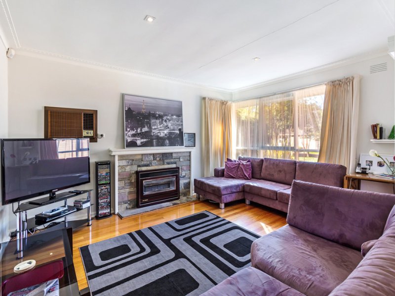 14 Gareth Drive, Burwood East image 3
