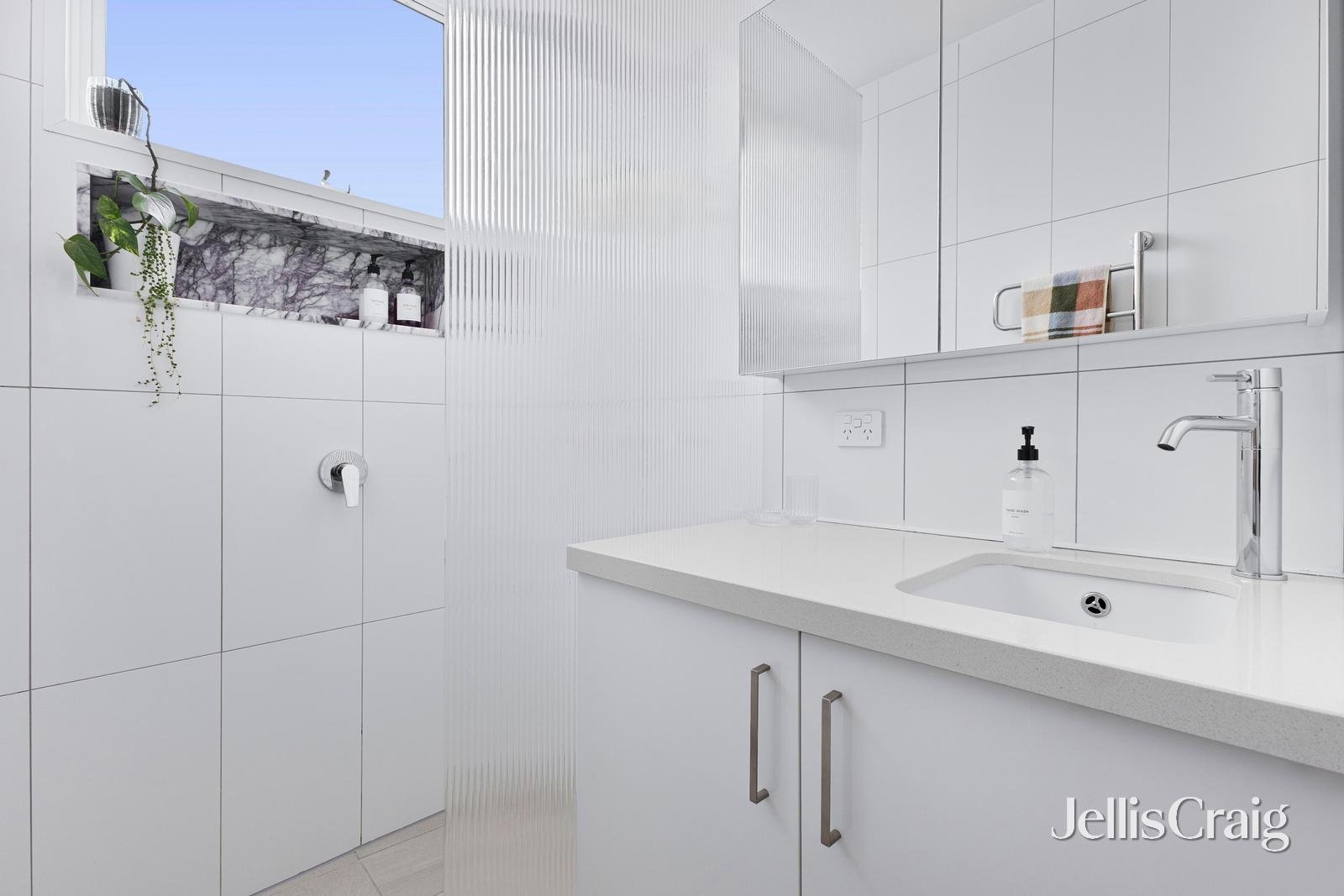 1/4 Gellibrand Street, Williamstown image 4