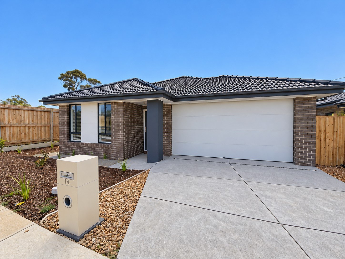 14 Geometry Drive, Charlemont image 1