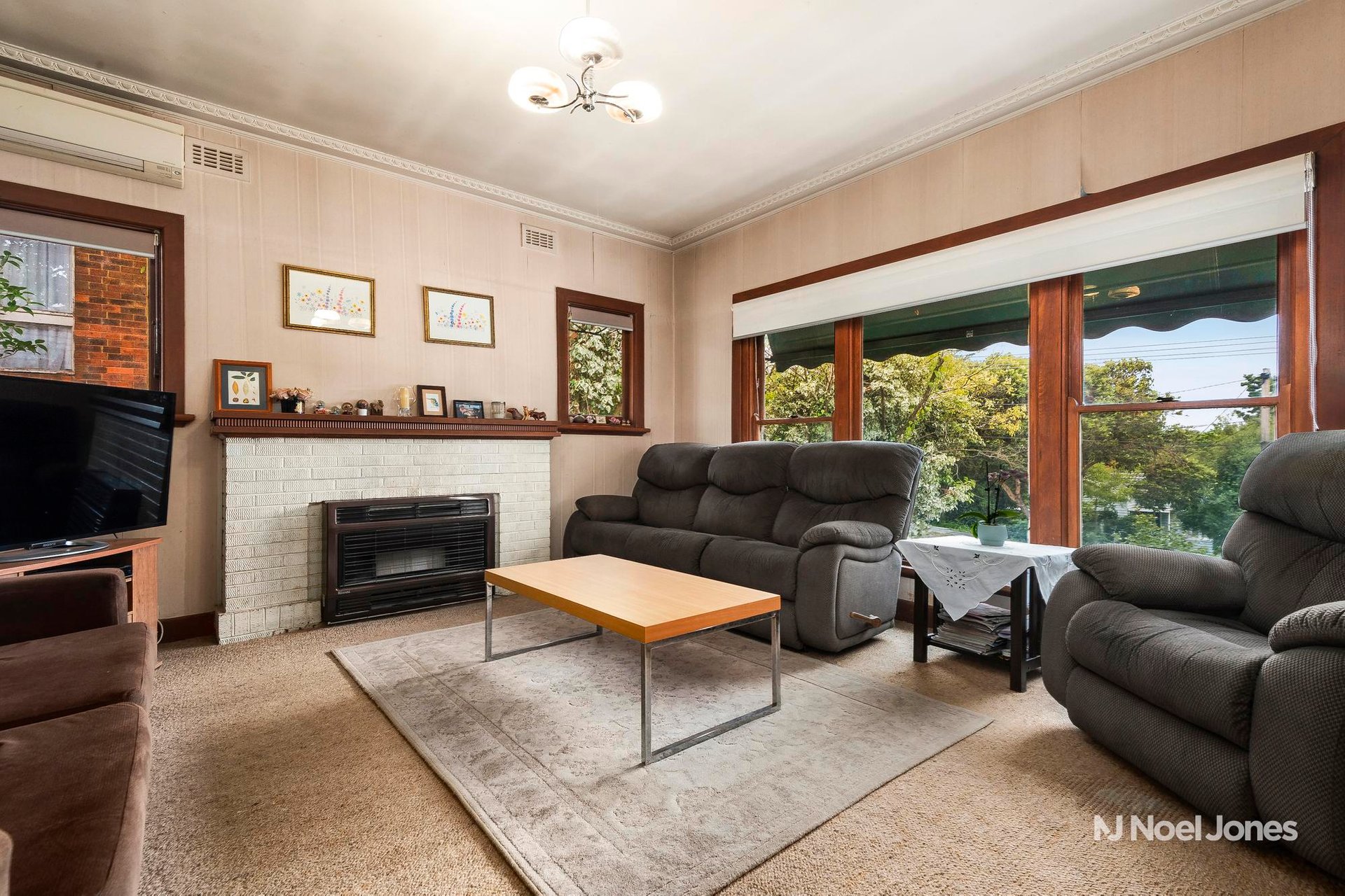14 Glendale Street, Surrey Hills image 3