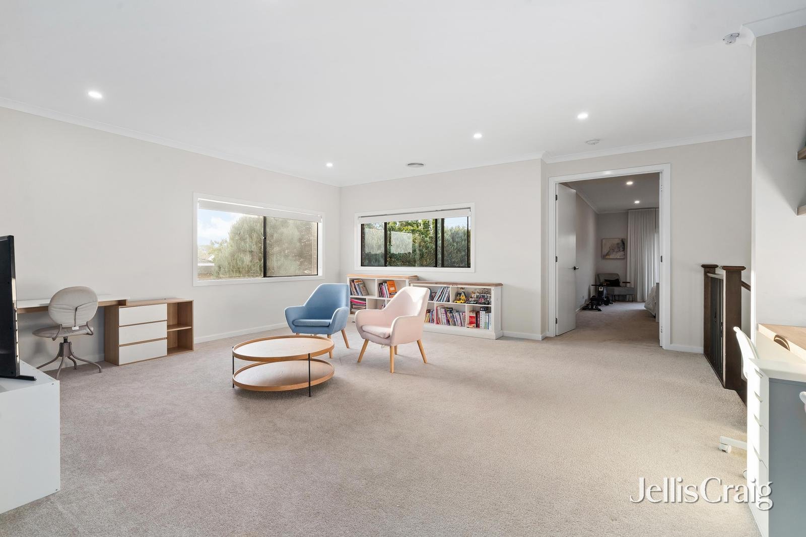 14 Glenfern Avenue, Doncaster image 7