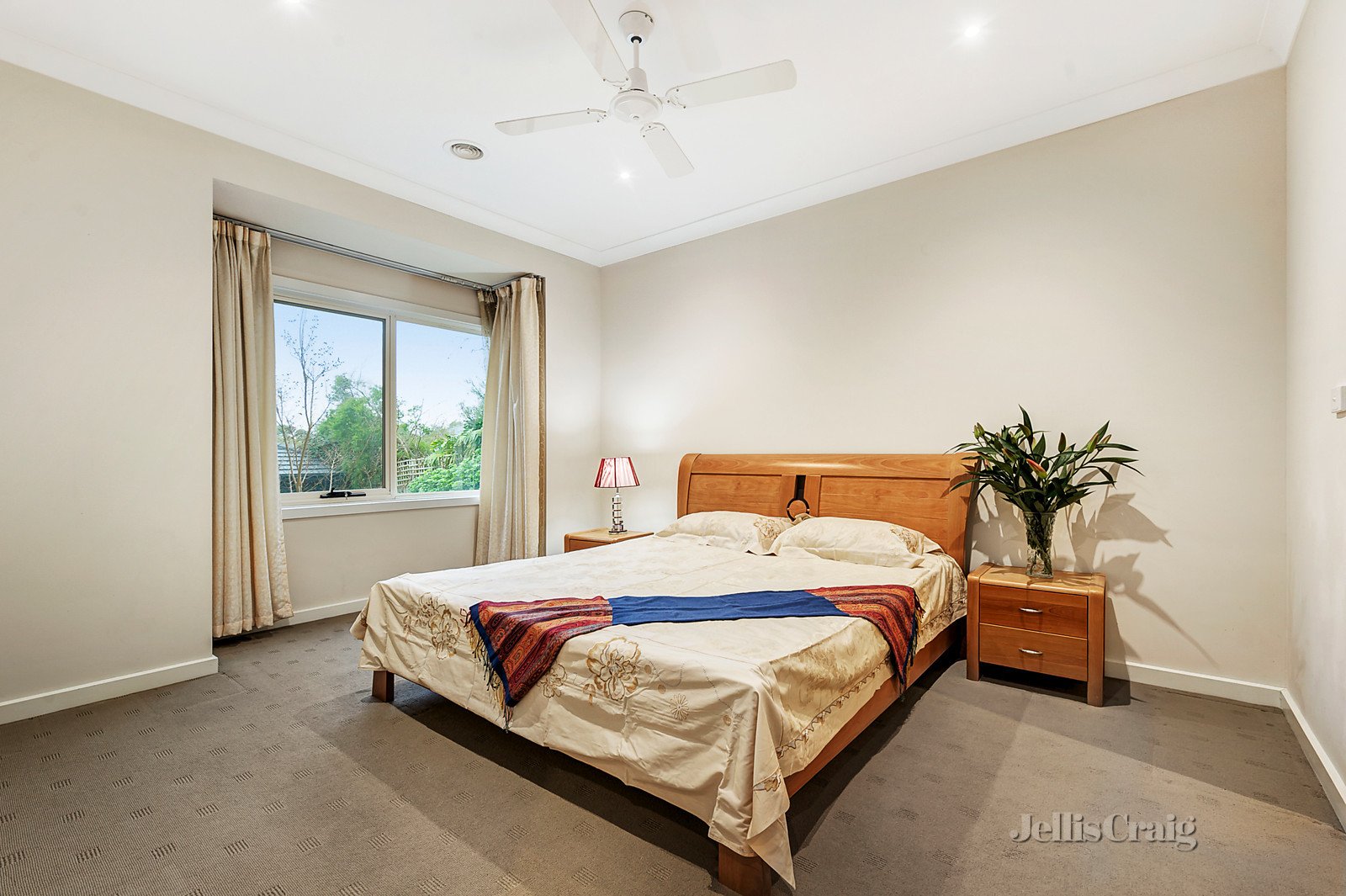 1/4 Gnarwin Street, Mount Waverley image 6