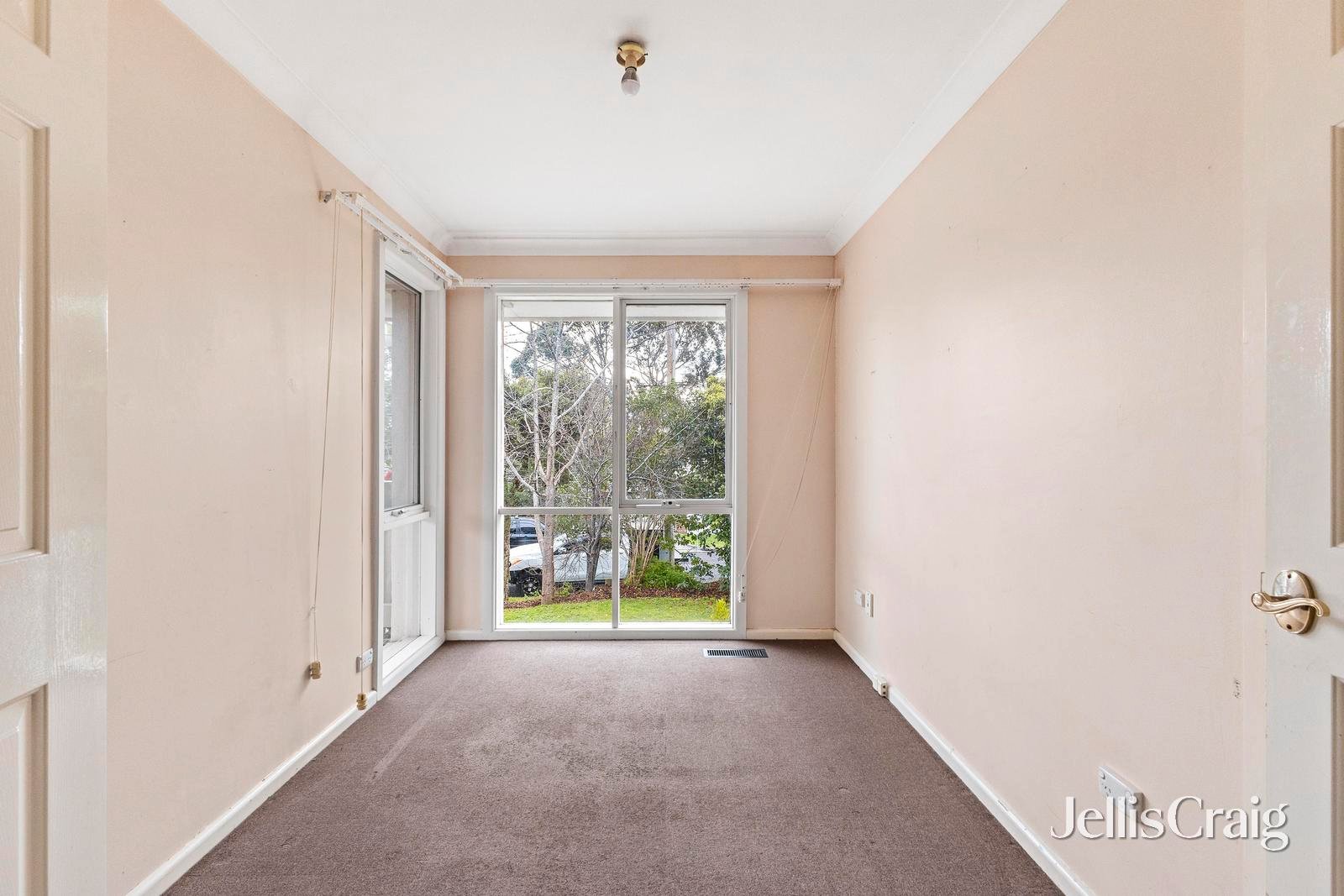14 Golden Grove, Ringwood image 6