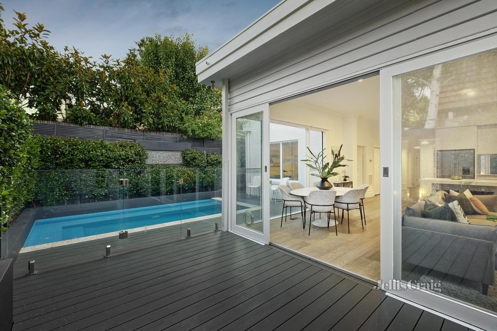 14 Gordon Street, Toorak image 16