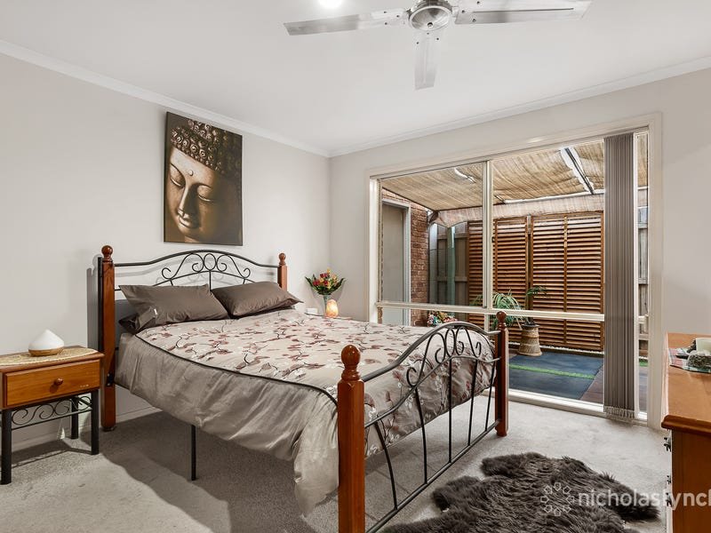 Property Gallery Thumbnail 6
