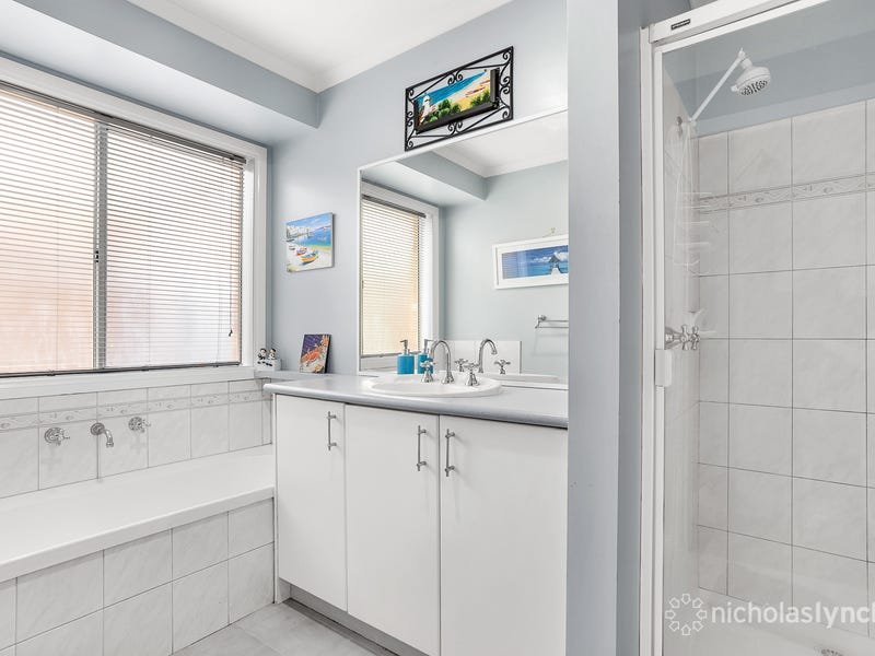 Property Gallery Thumbnail 7