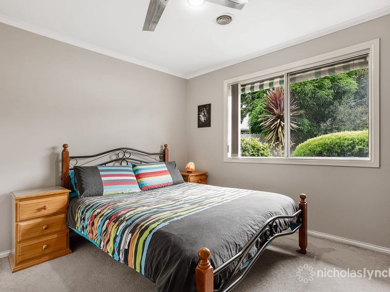 Property Gallery Thumbnail 8