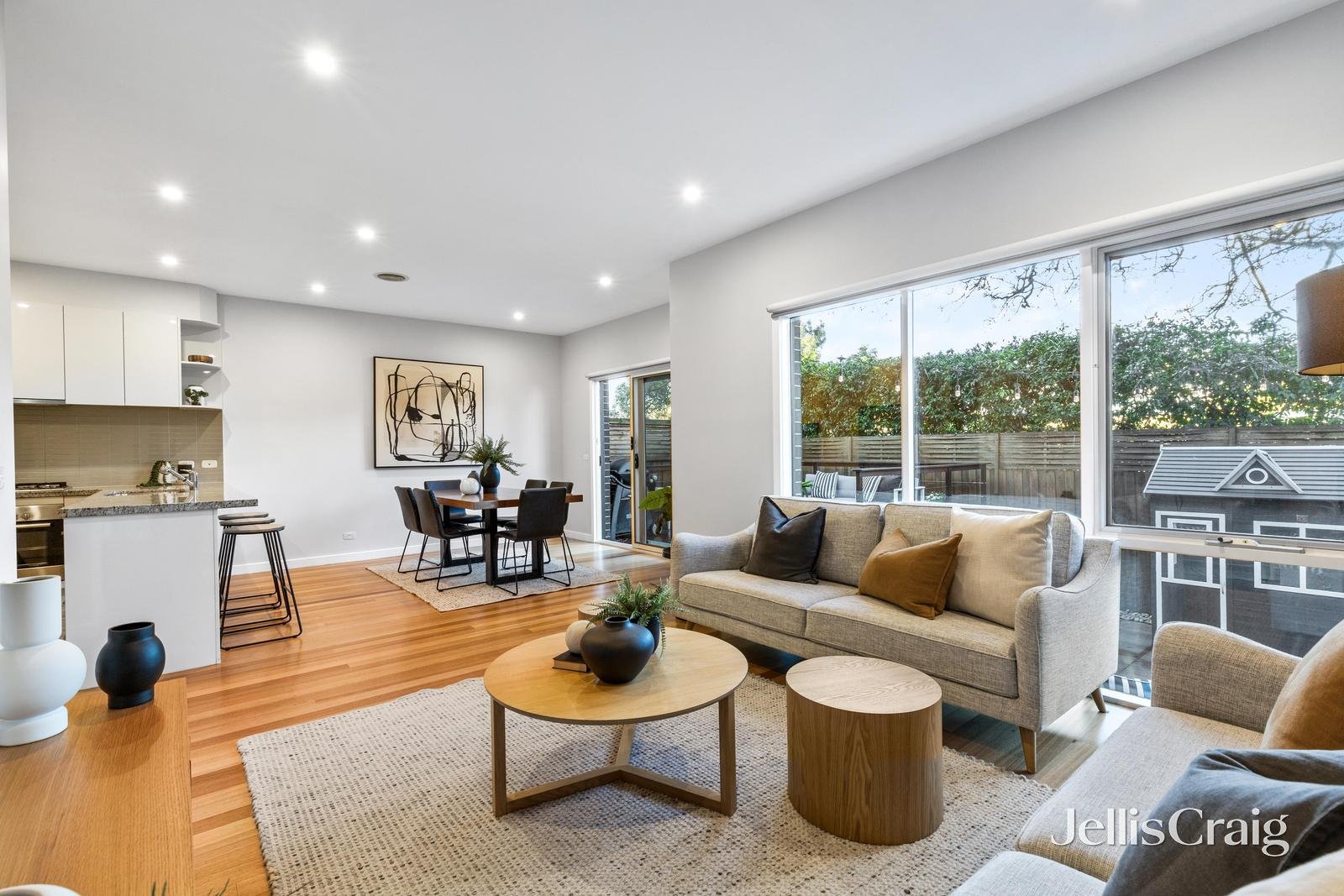 14 Griffin Street, Camberwell image 2