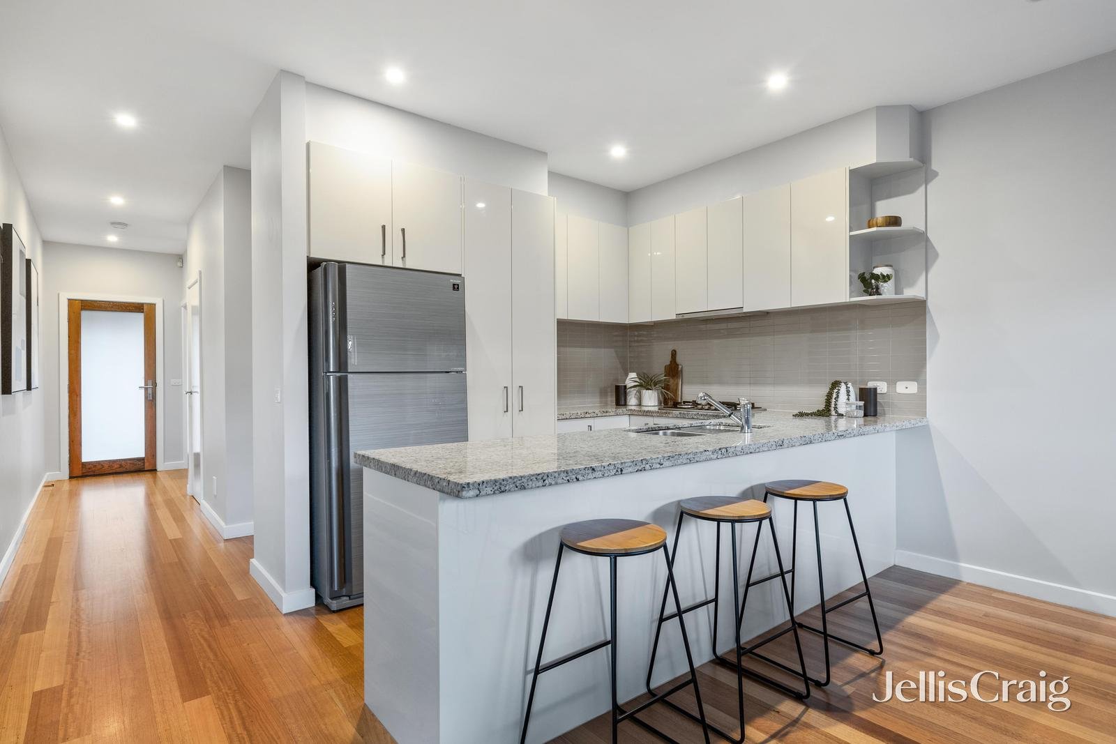 14 Griffin Street, Camberwell image 4