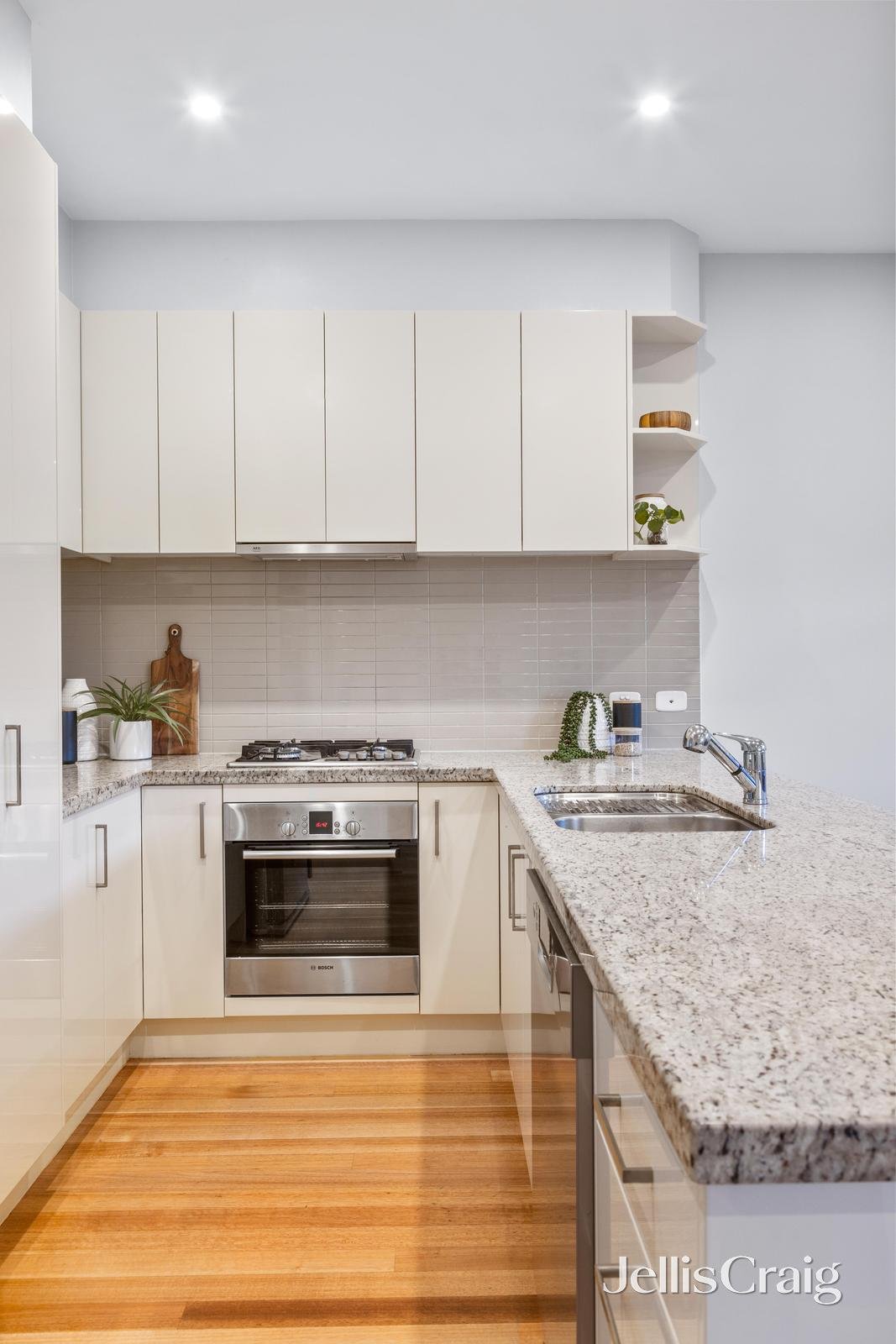 14 Griffin Street, Camberwell image 5