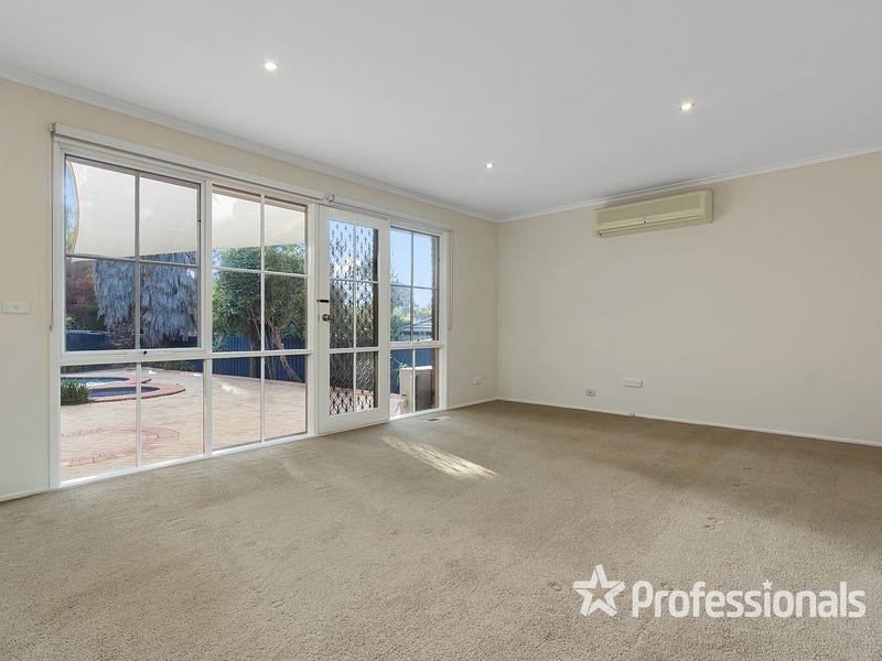 14 Grose Court, Croydon Hills image 7