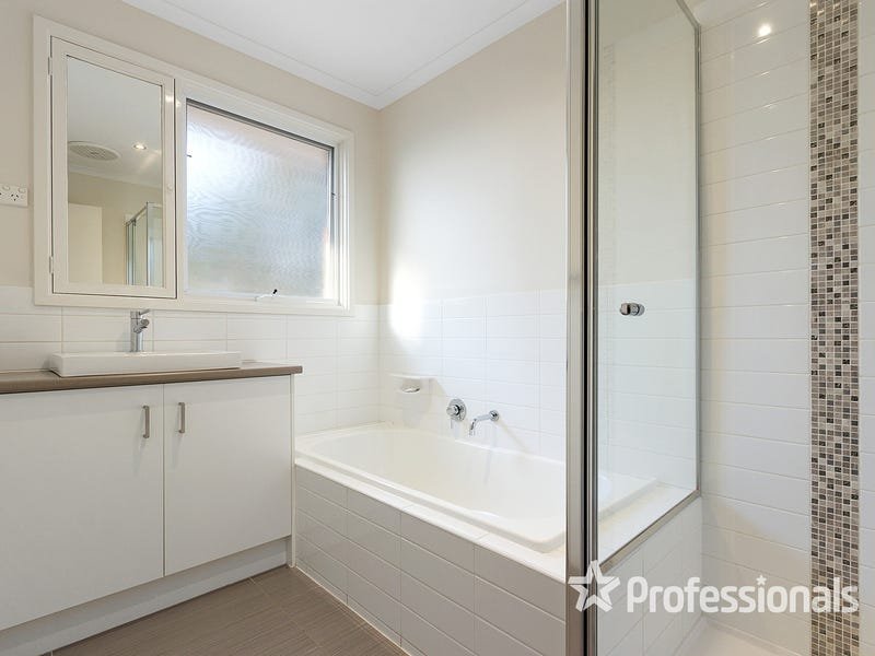 14 Grose Court, Croydon Hills image 12