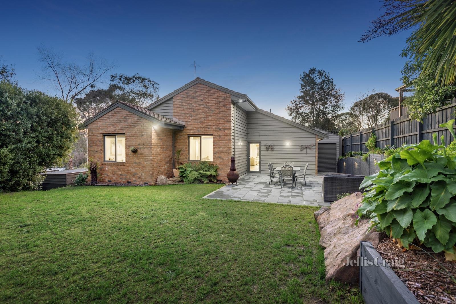 14 Grover Court, Warranwood image 15