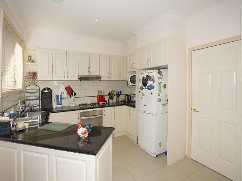 14 Grover Road, Doncaster image 3