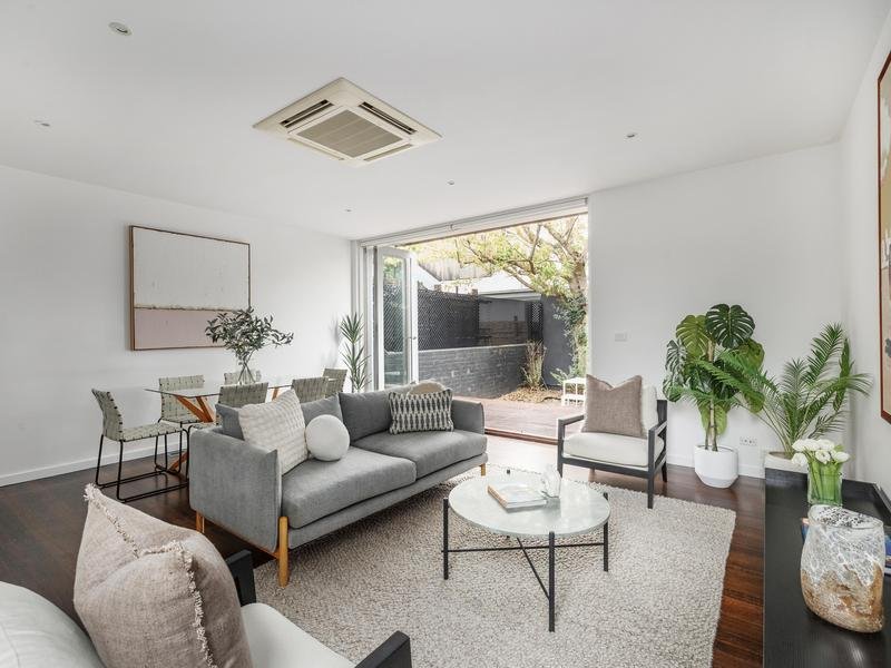 14 Haines Street, Hawthorn image 2