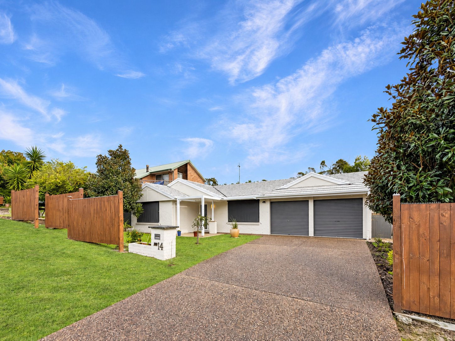 14 Hawkes Way