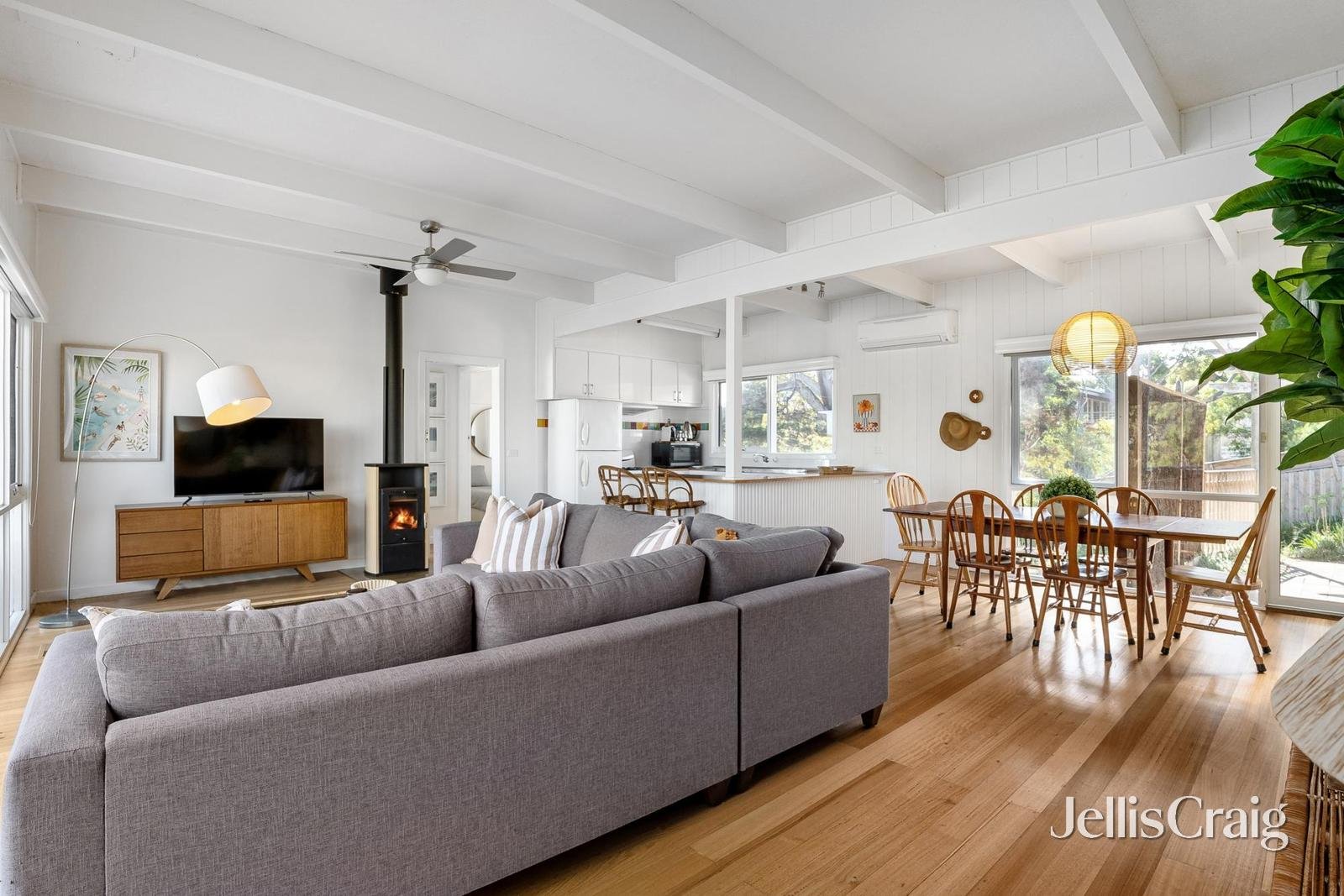 14 Heather Avenue, Sorrento image 4