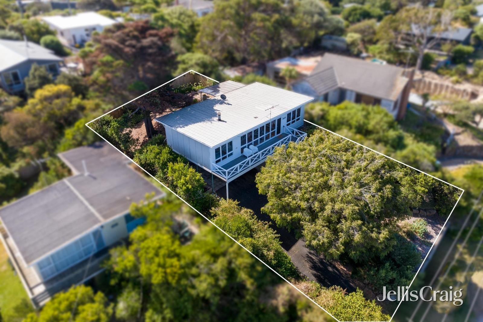 14 Heather Avenue, Sorrento image 11