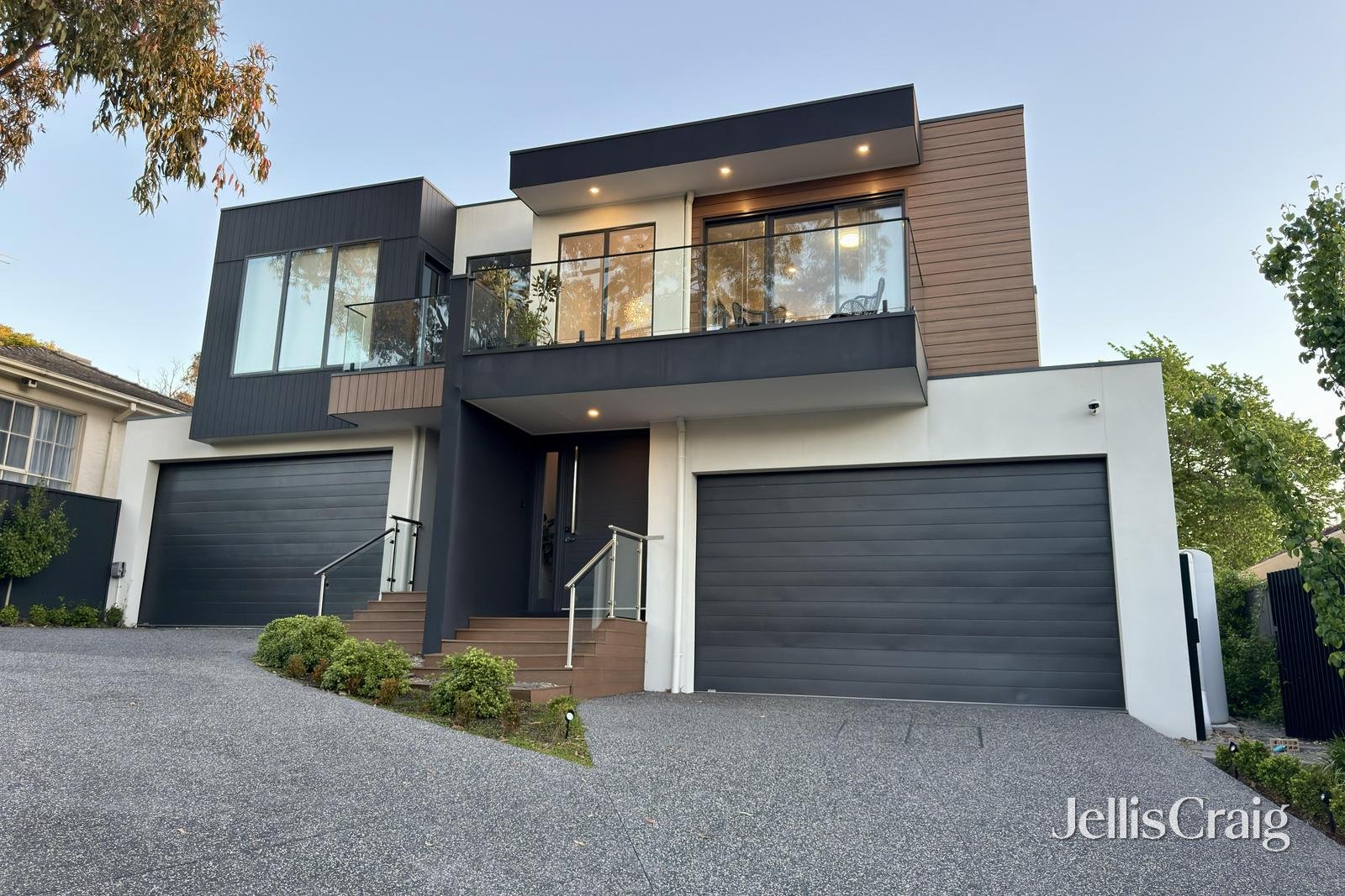 14 Heather Grove, Templestowe Lower image 1