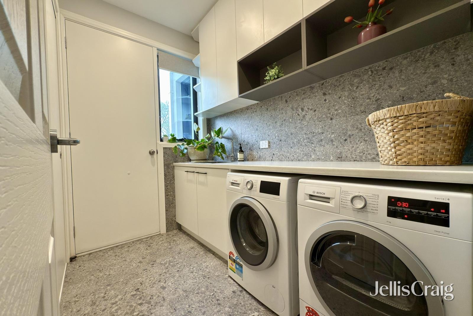 14 Heather Grove, Templestowe Lower image 14