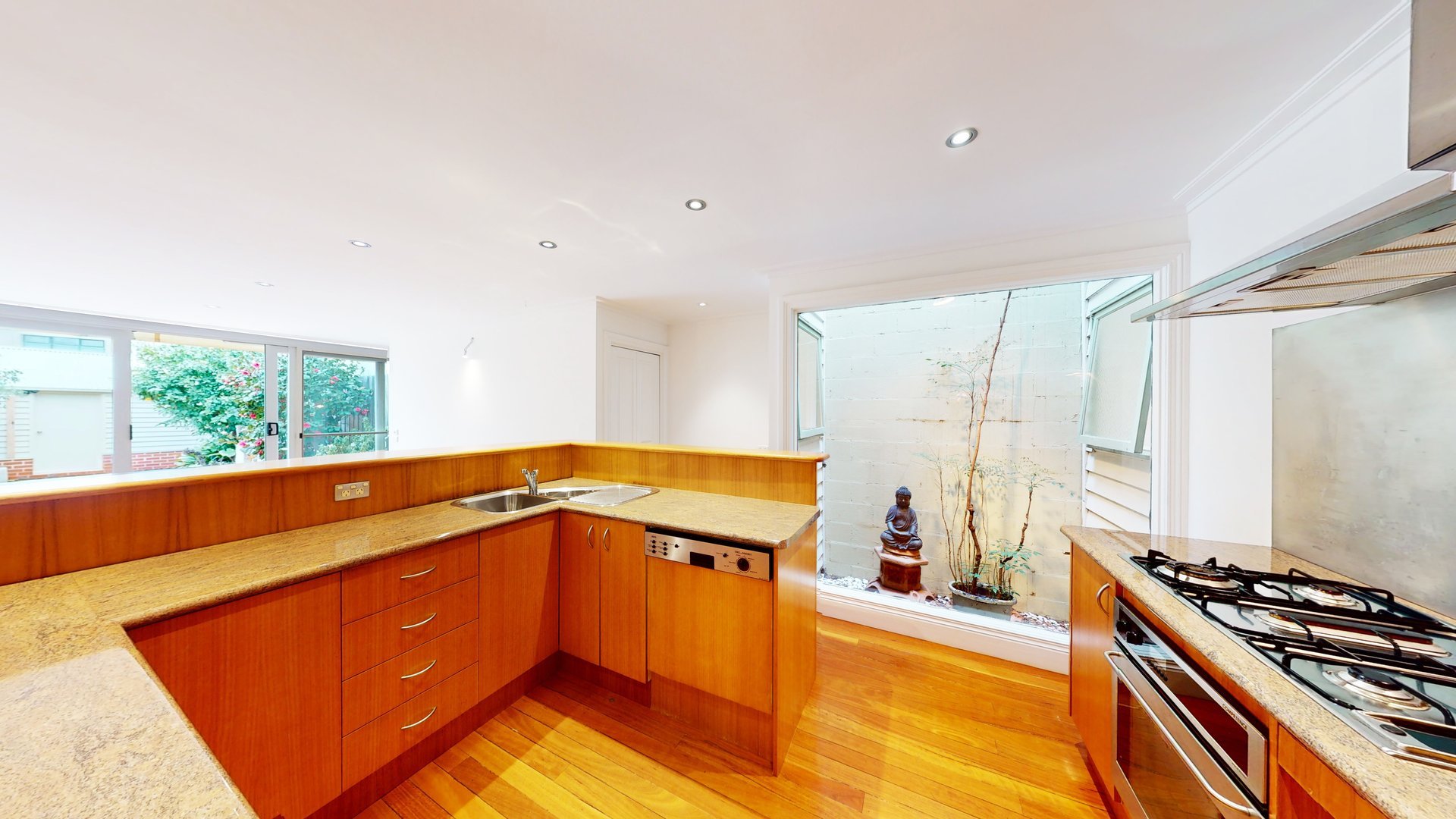 14 Henderson Street, South&nbsp;Melbourne image 4