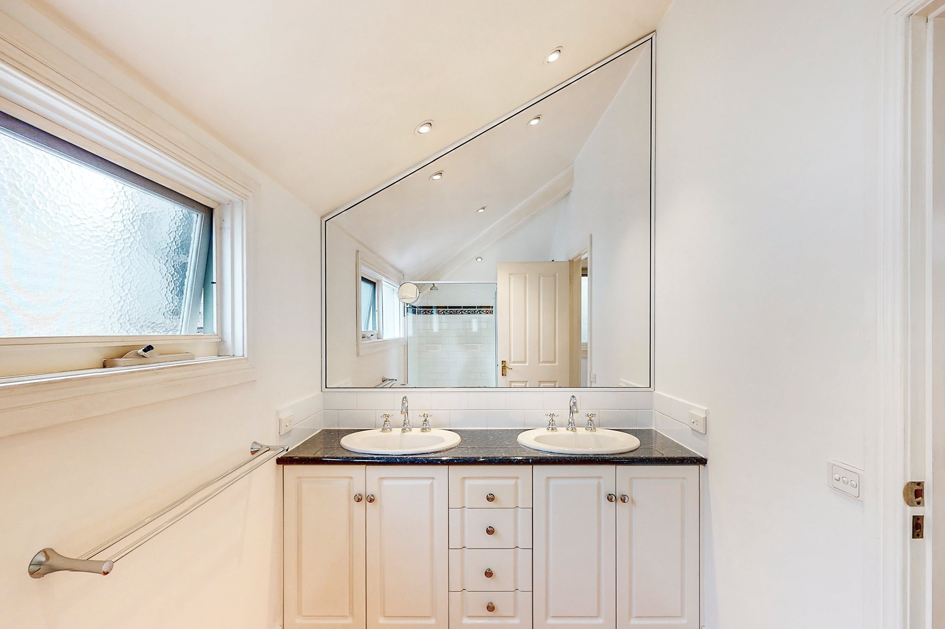 14 Henderson Street, South&nbsp;Melbourne image 9