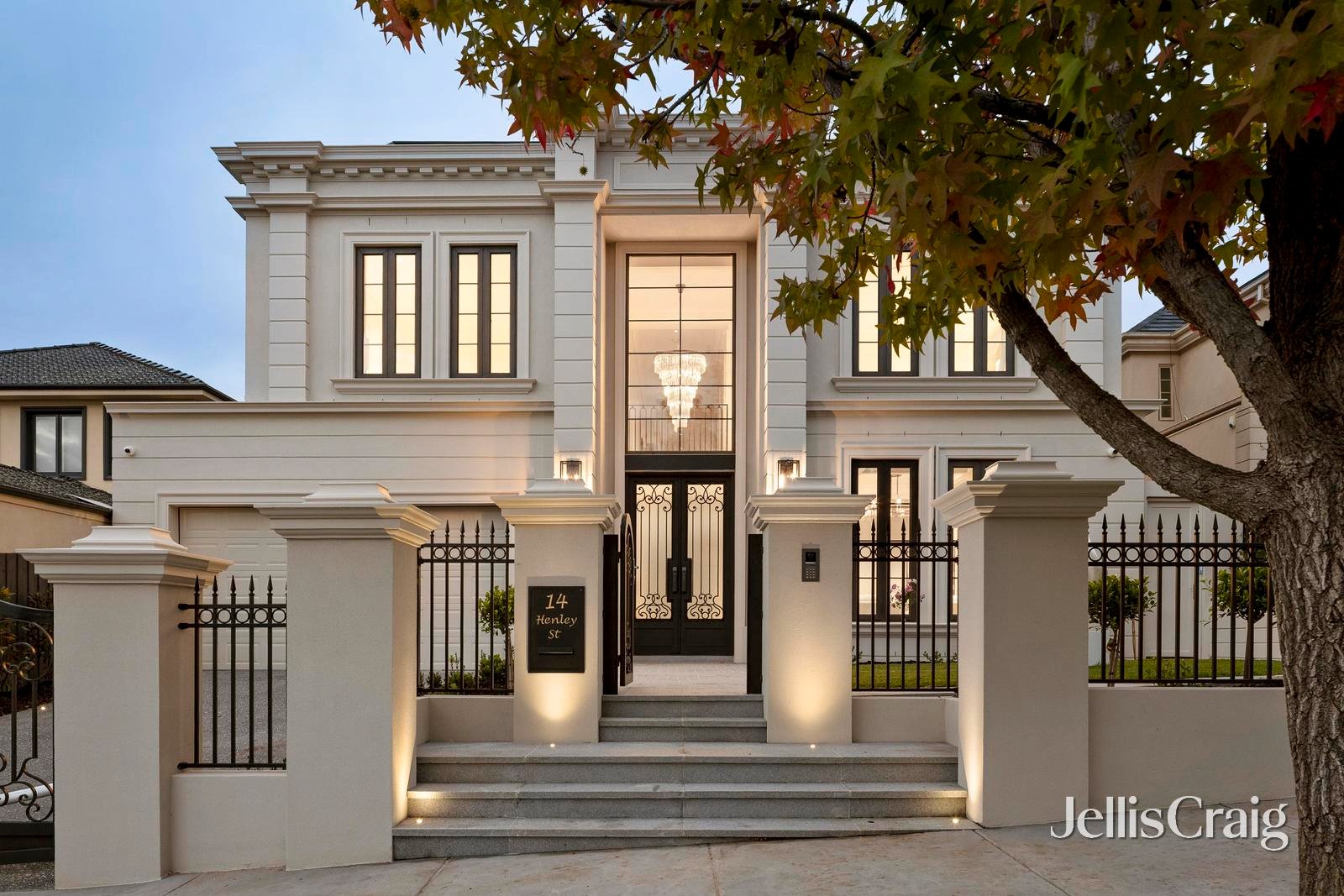 14 Henley Street, Balwyn image 1