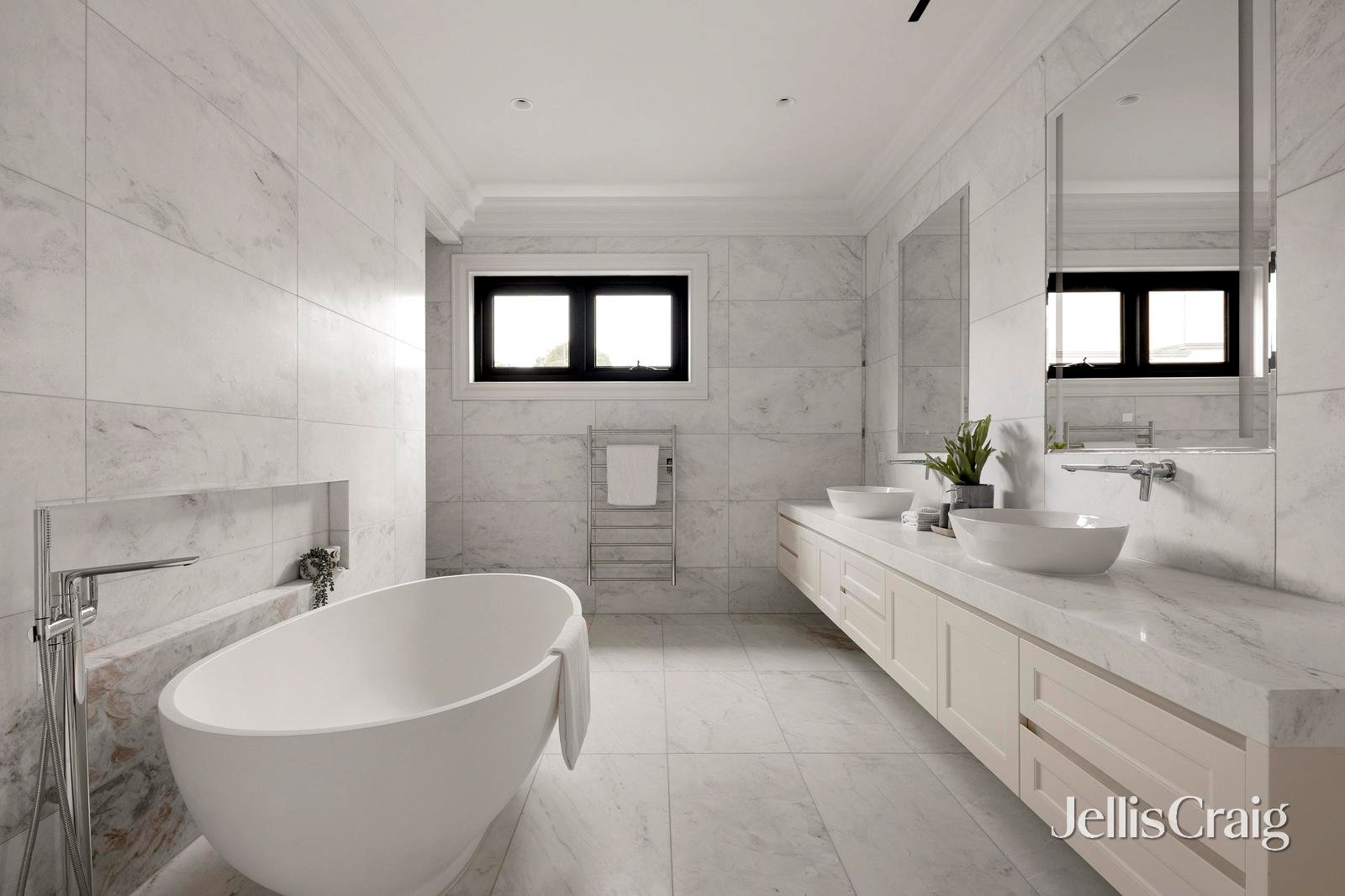 14 Henley Street, Balwyn image 19