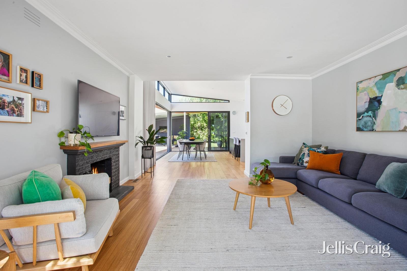 14 Herald Street, Cheltenham image 4