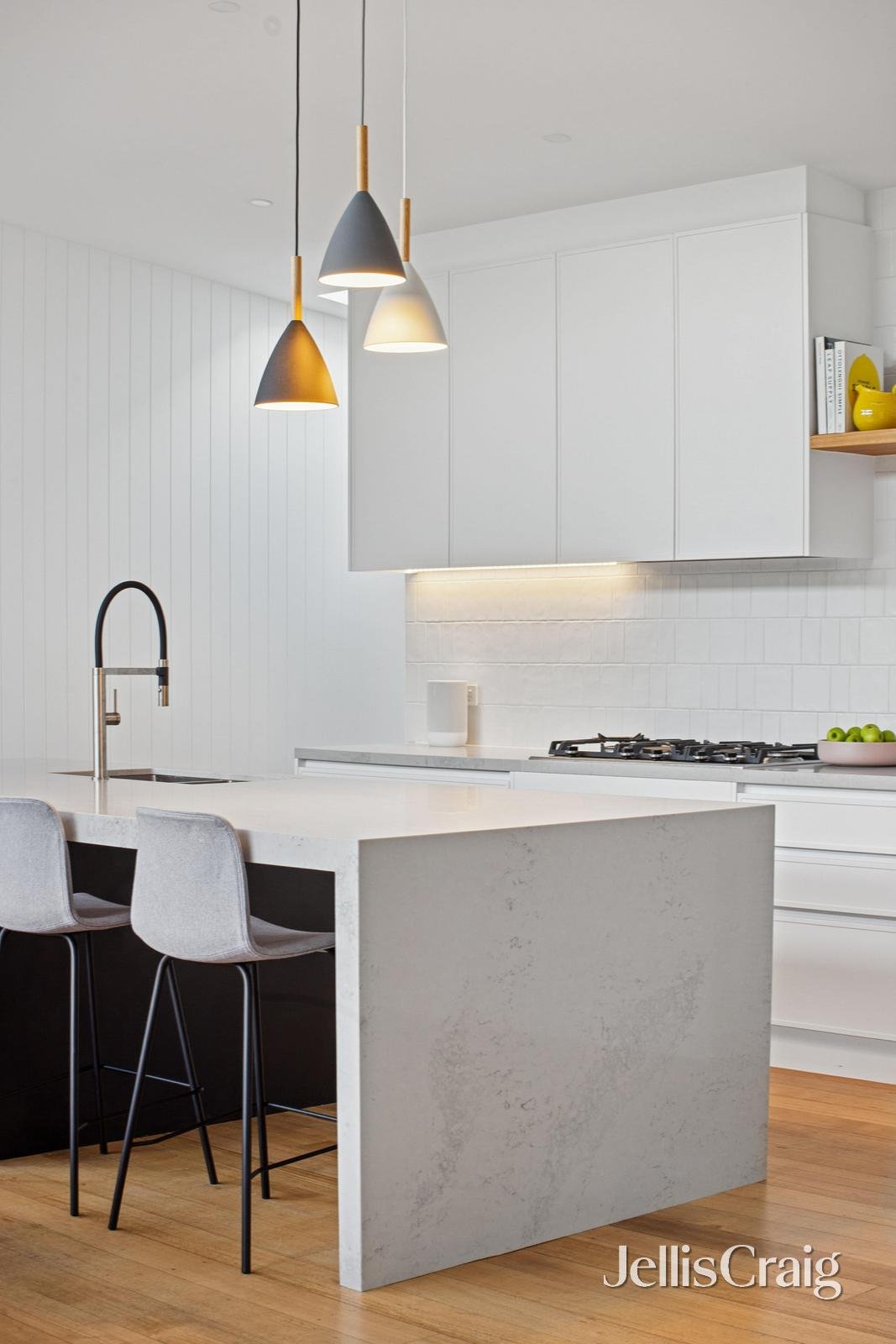 14 Herald Street, Cheltenham image 7