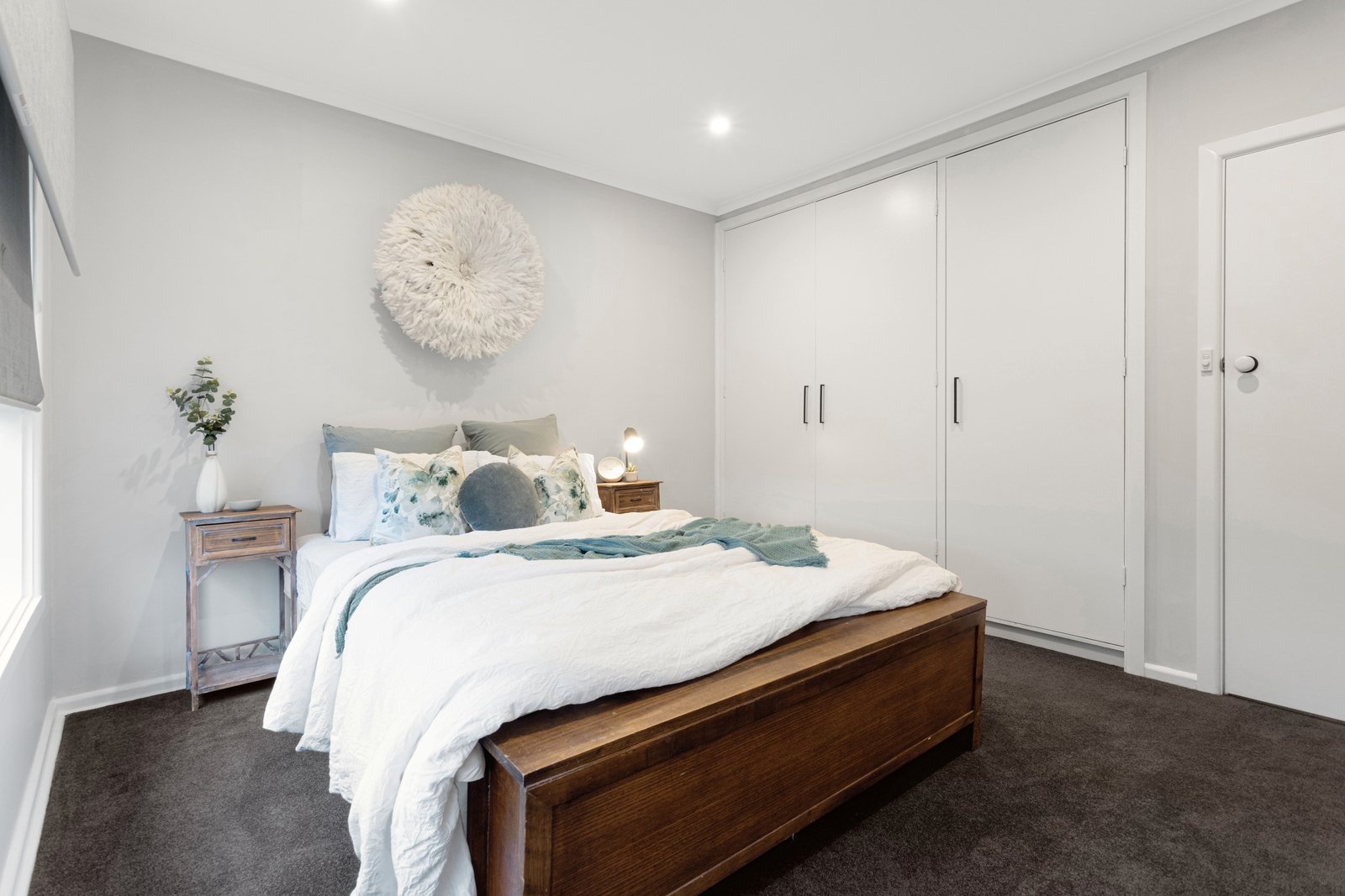 Property Gallery Thumbnail 9
