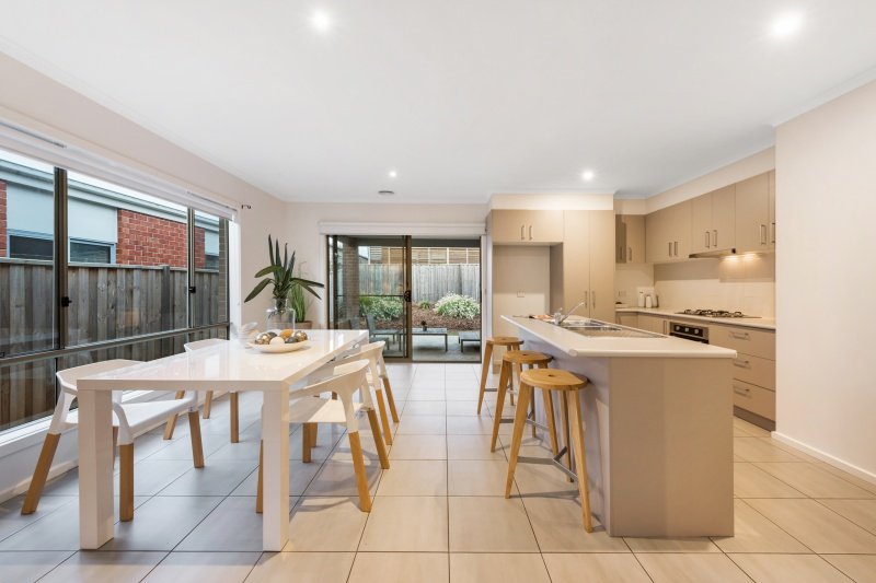 14 Hillclimb Drive, Leopold image 5