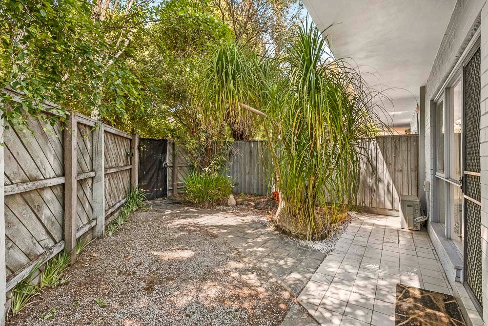 1/4 Holloway Street, Ormond image 4