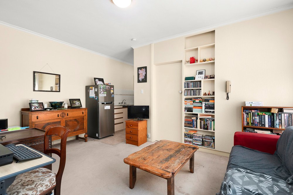 1/4 Holloway Street, Ormond image 5