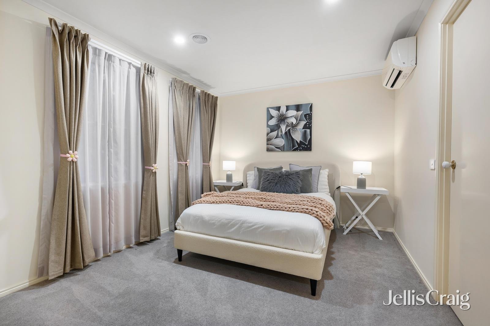14 Holmes Way, Glen Waverley image 9