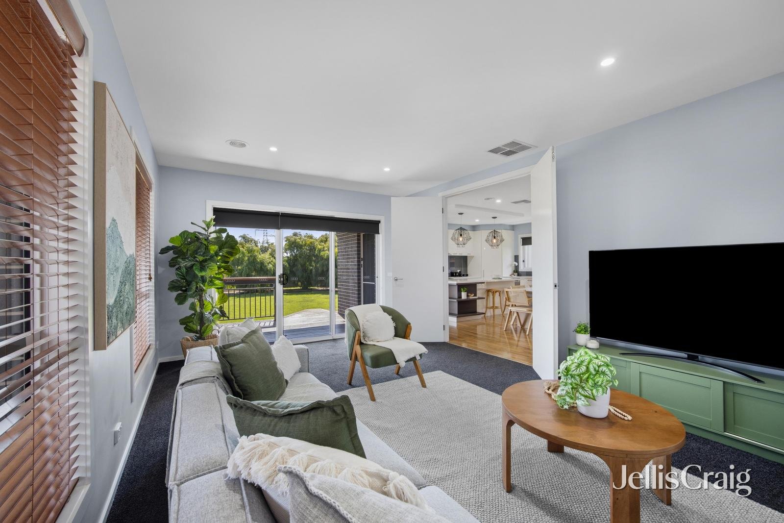 14 Holmsgarth Court, Brown&nbsp;Hill image 5
