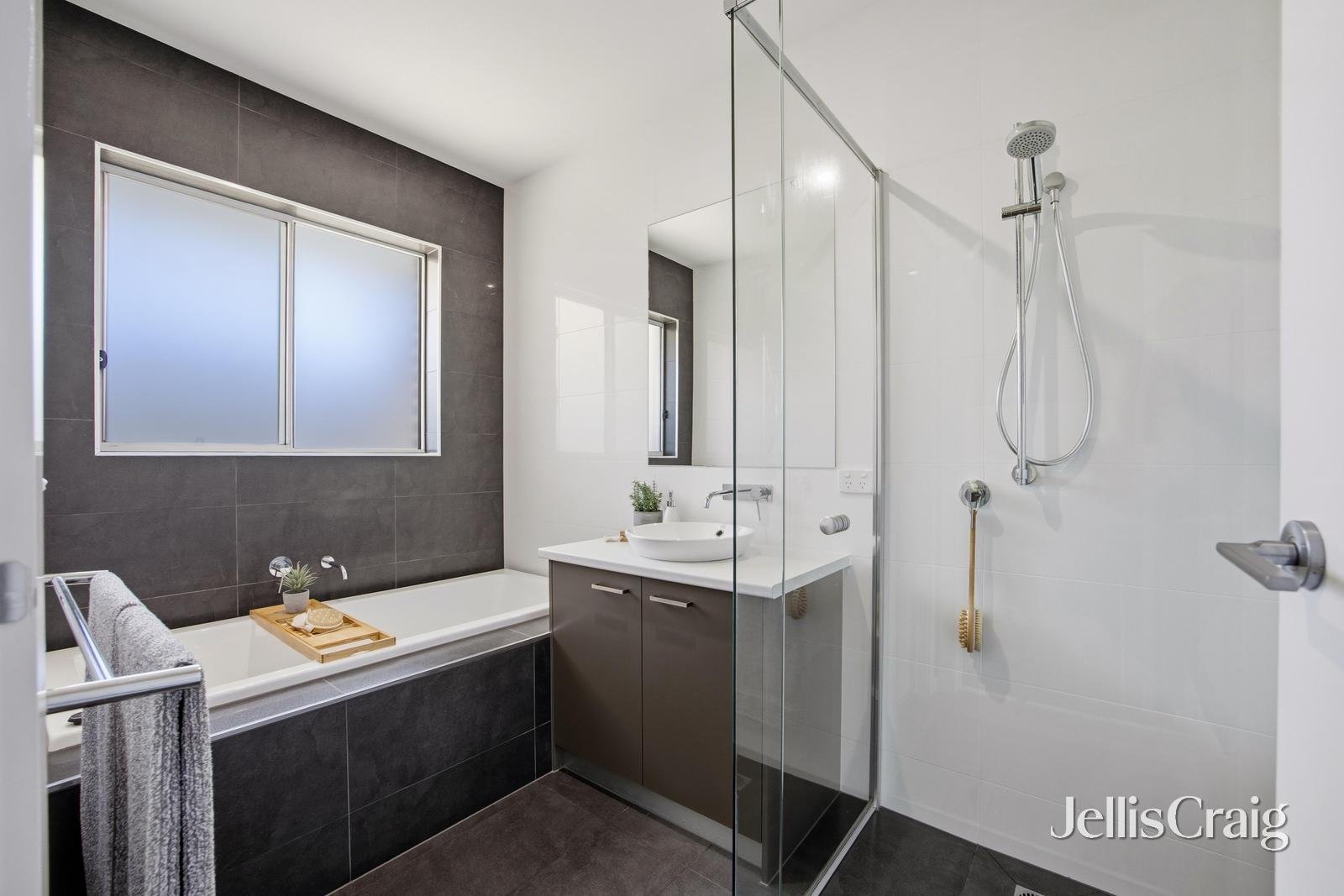 14 Holmsgarth Court, Brown&nbsp;Hill image 17