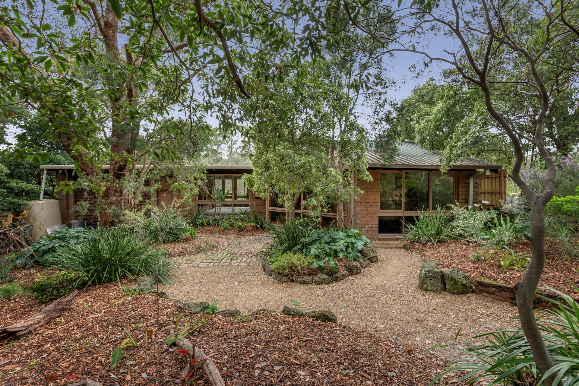 14 Houghton Road, Warrandyte image 1