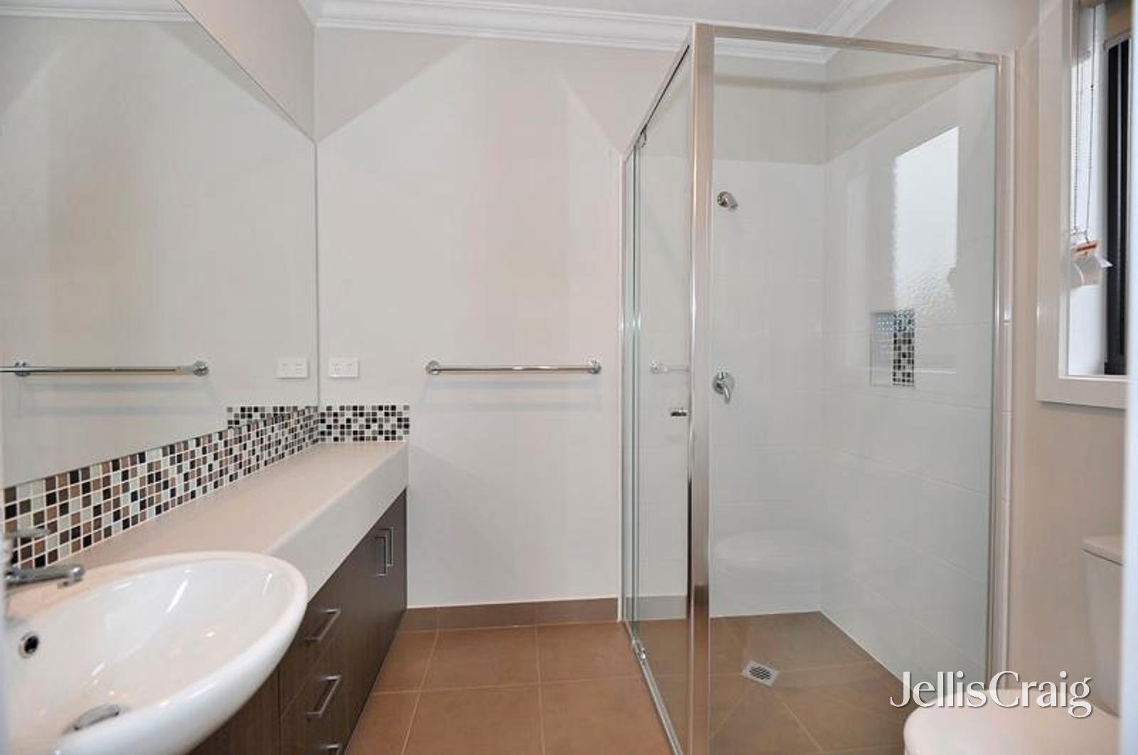 1/4 Howe Street, Miners Rest image 5