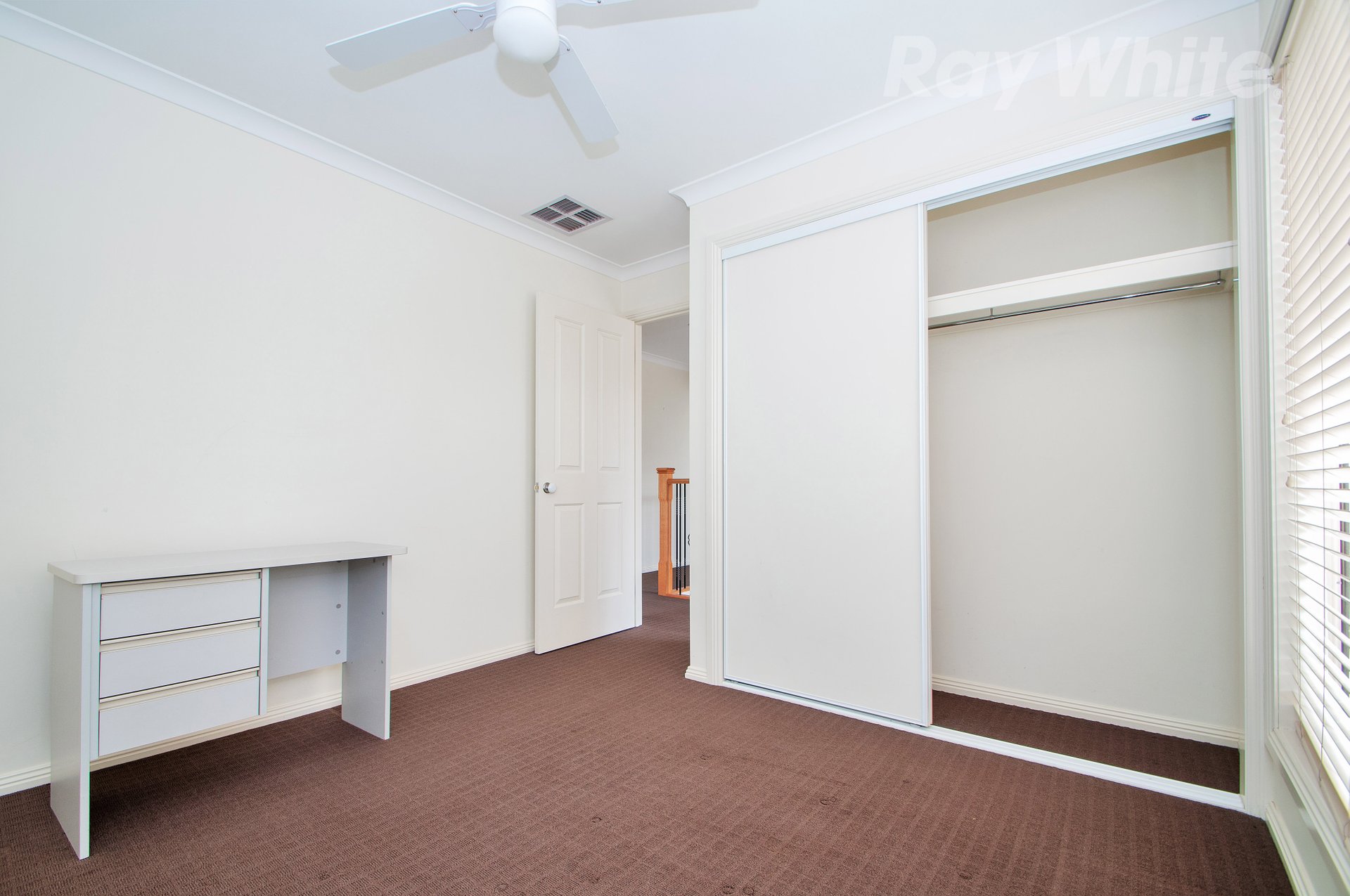 14 HUNTLY AVE, Mooroolbark image 12
