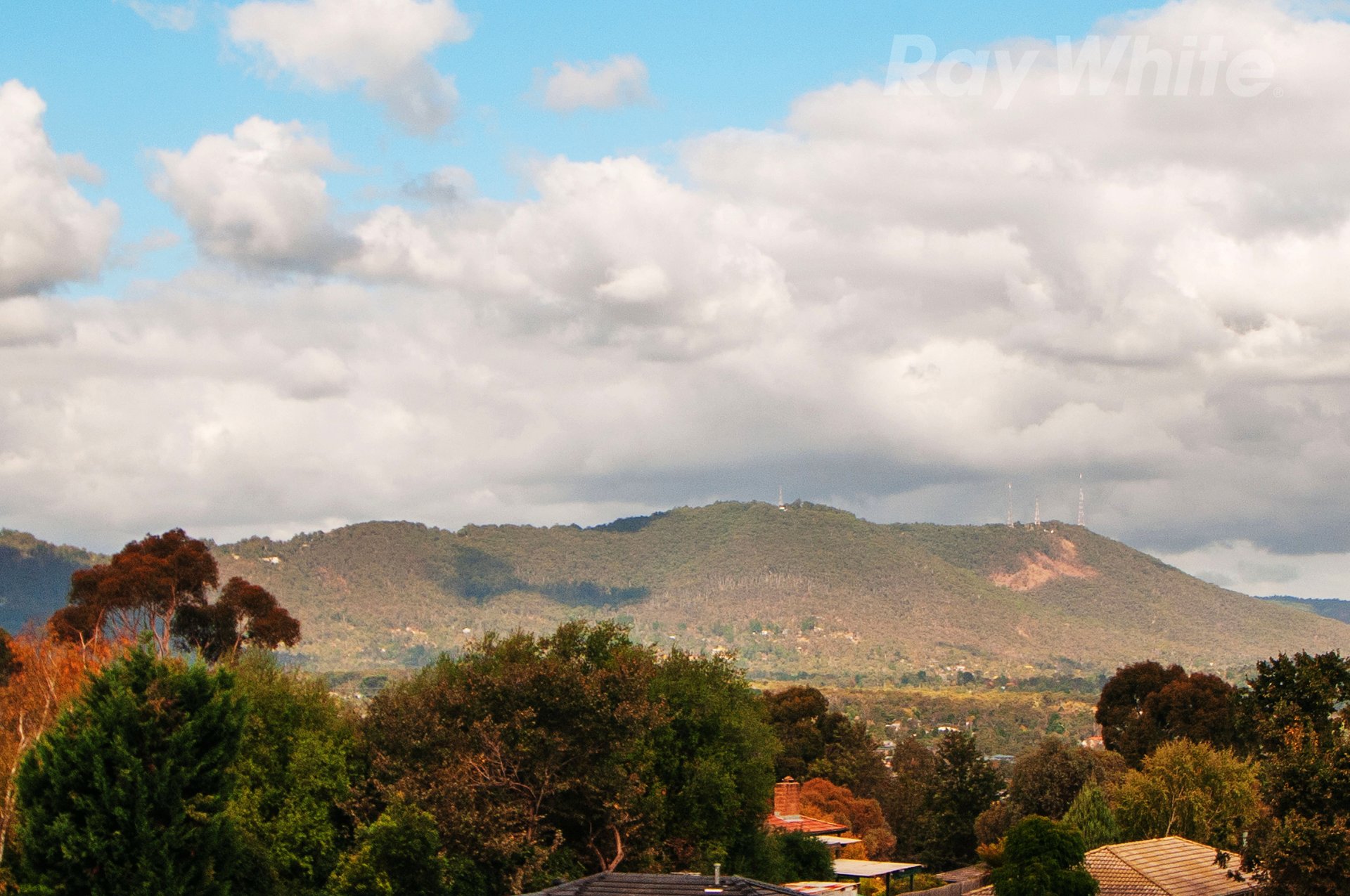 14 HUNTLY AVE, Mooroolbark image 16