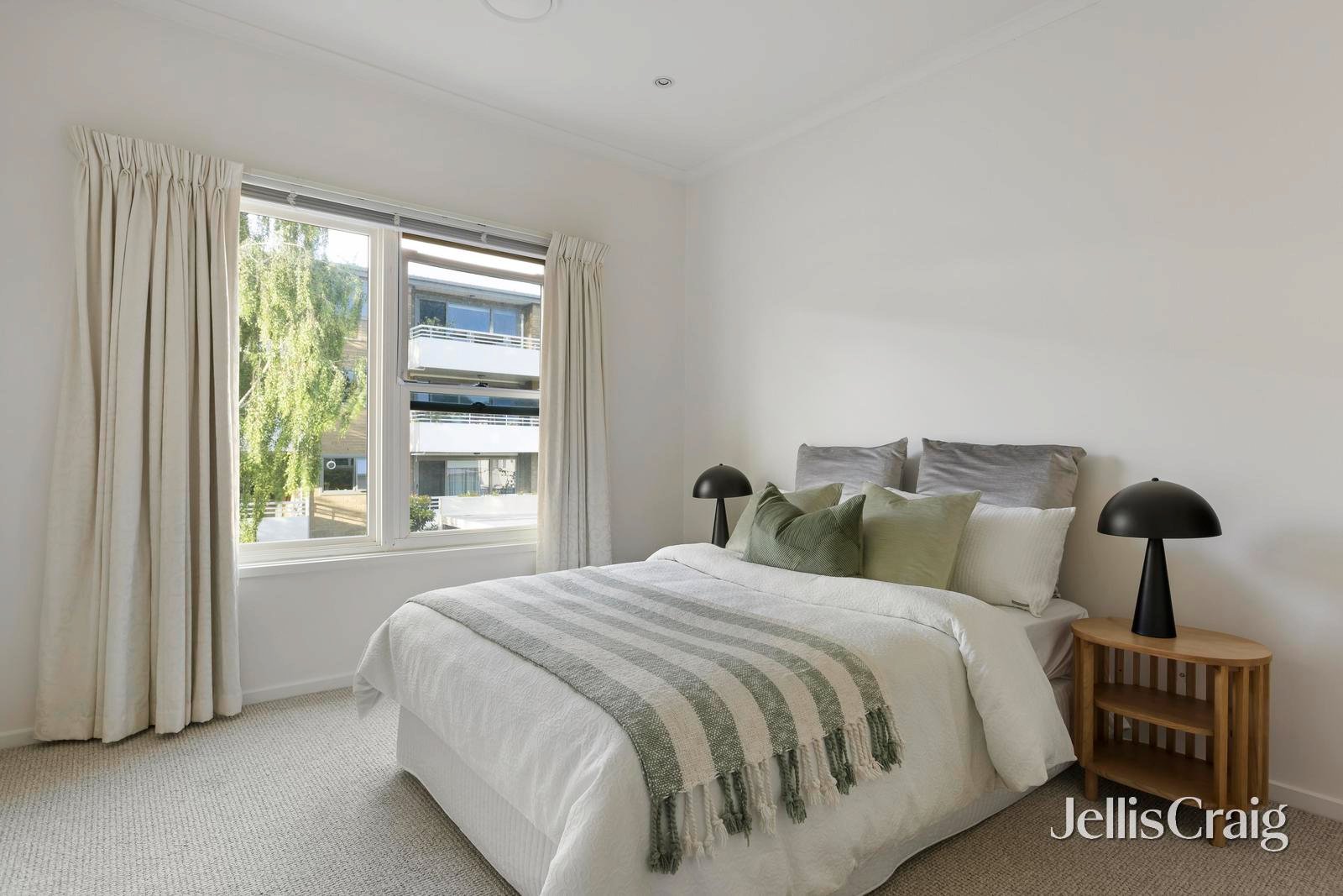 14 Ievers Street, Parkville image 18