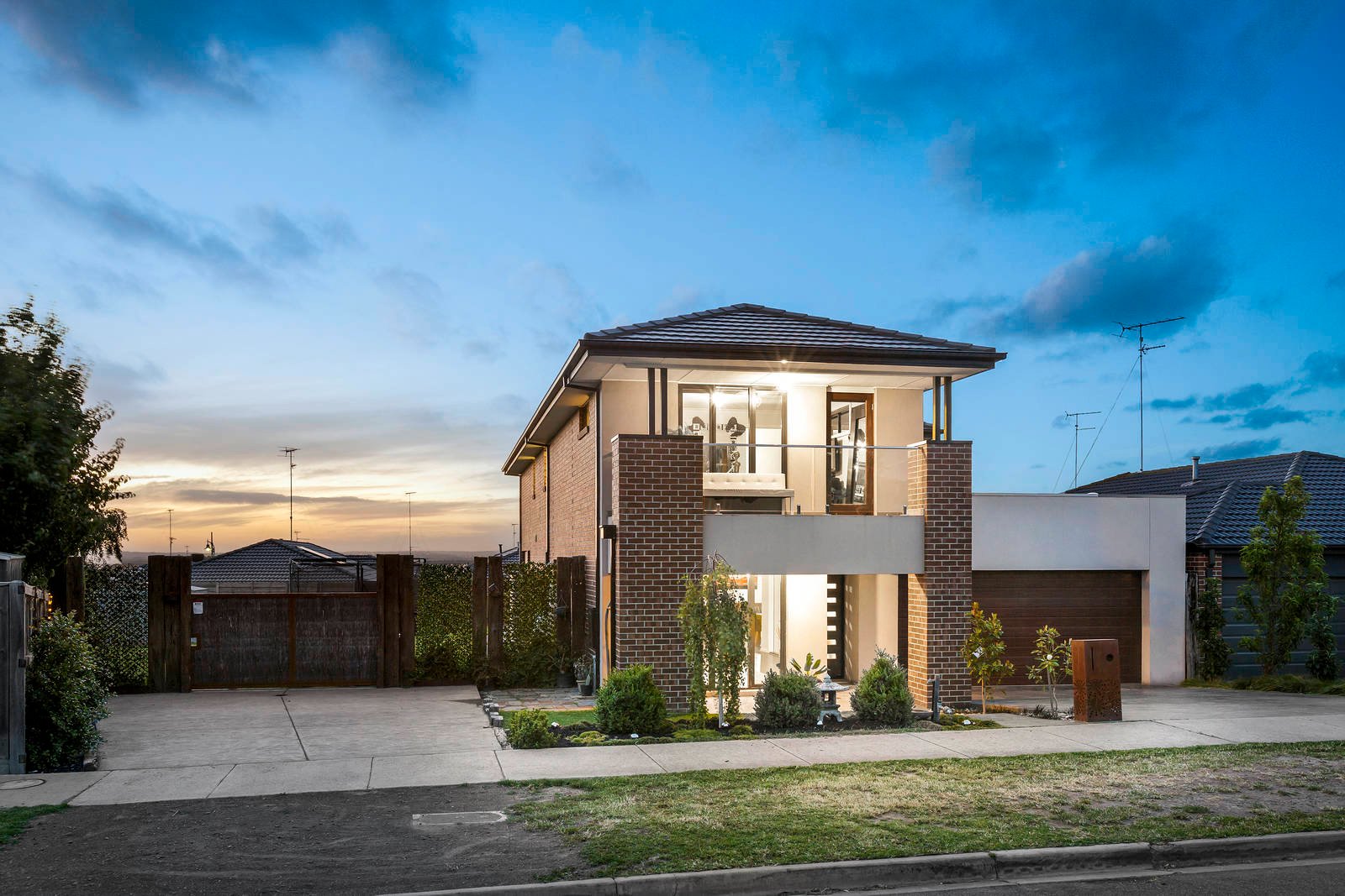 Property Gallery Thumbnail 2