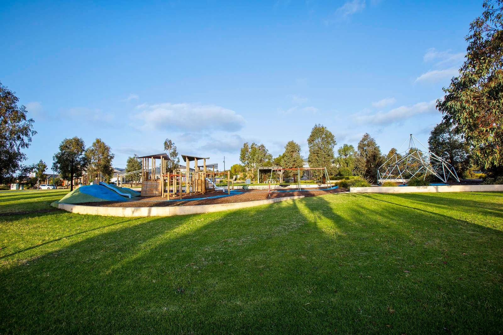 Property Gallery Thumbnail 16