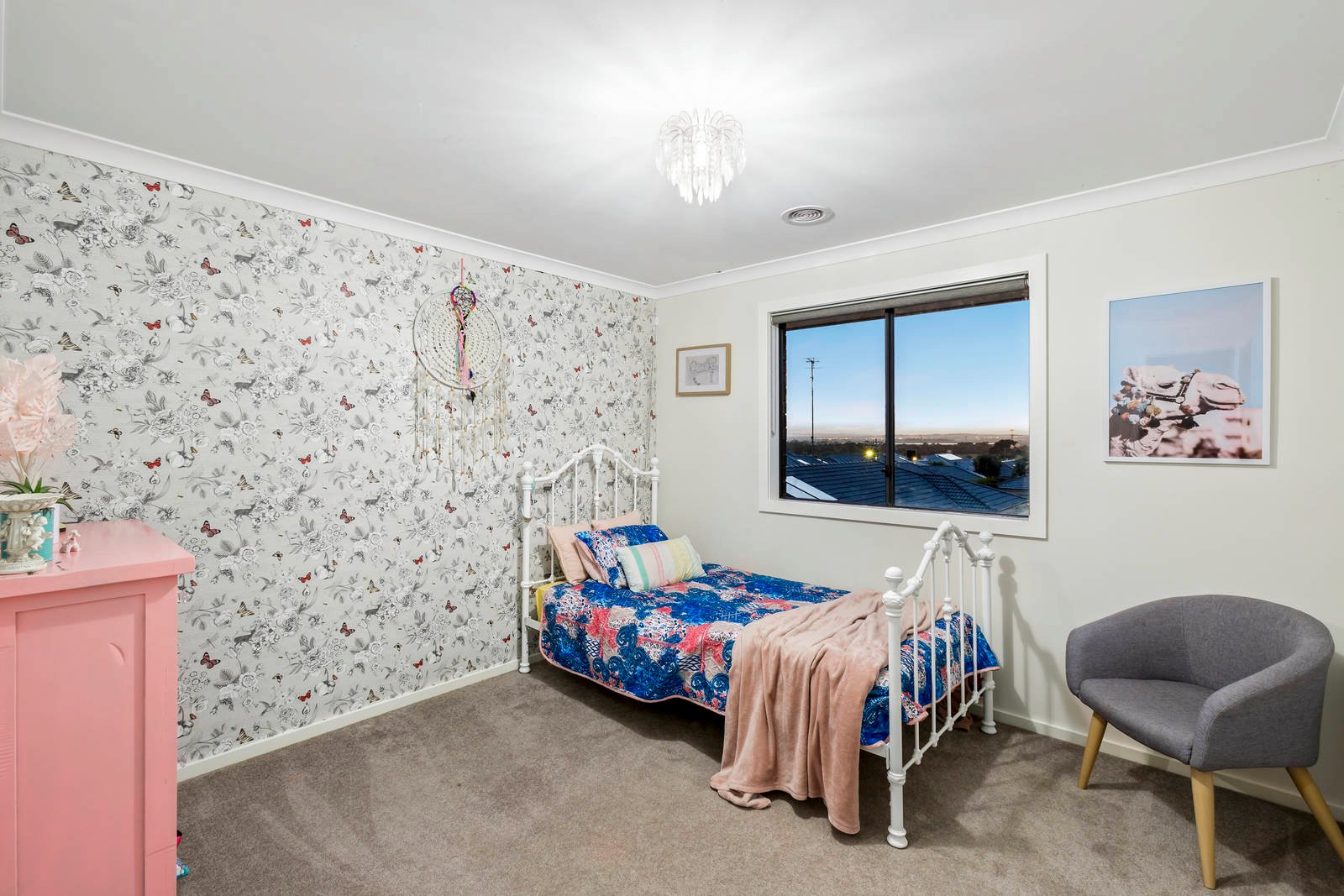 Property Gallery Thumbnail 17