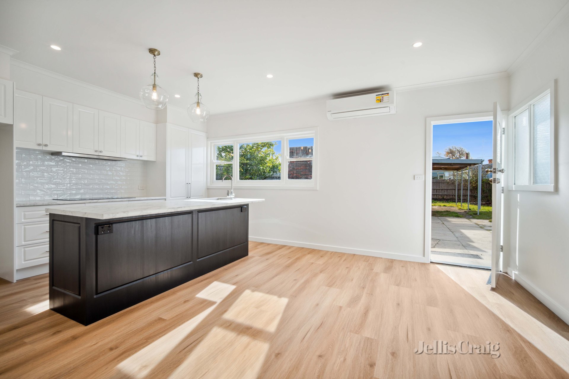 14 Inkerman Street, Newington image 2