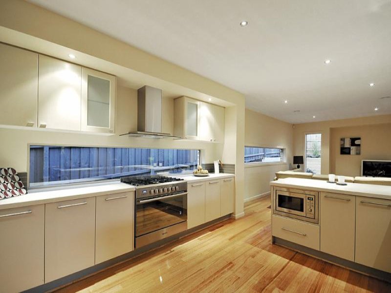 14 Iramoo Street, Balwyn image 5