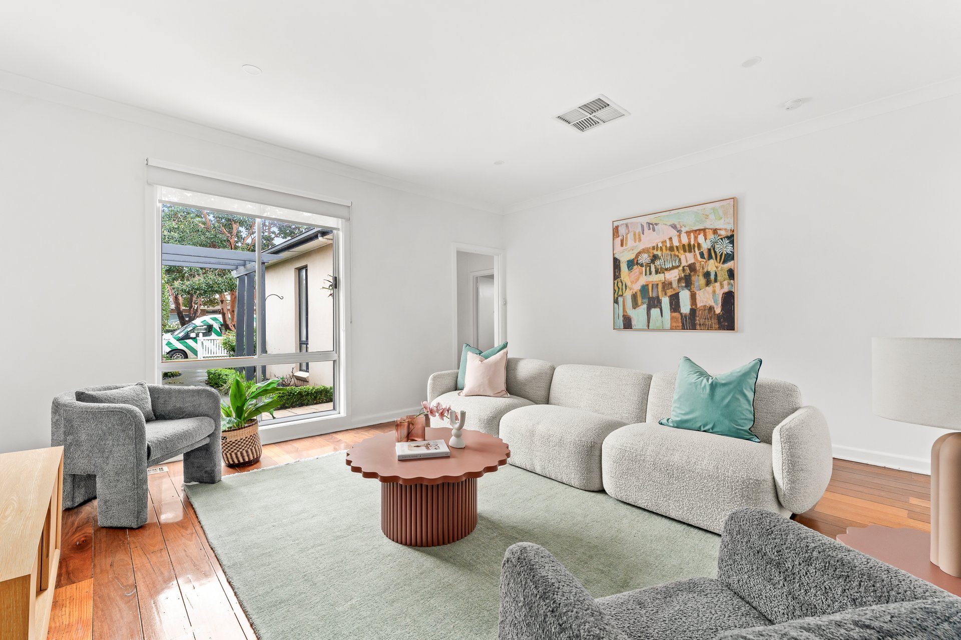 14 Joffre Road, Pascoe Vale image 2